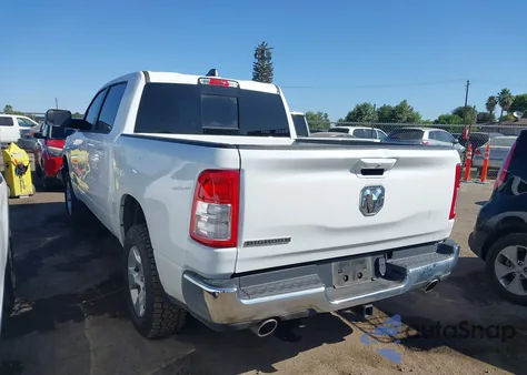 2022 Ram 1500 Big Horn/Lone Star из США, поврежденный, VIN 1C6RREFT2NN261188